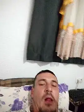 mayk18cm online show from 11-16-25, 04:12