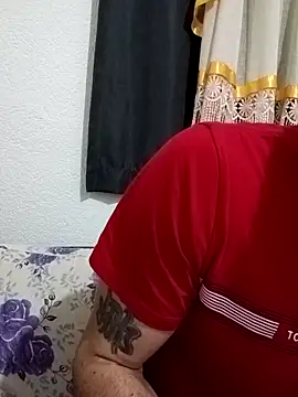 mayk18cm online show from 12-18-25, 12:38