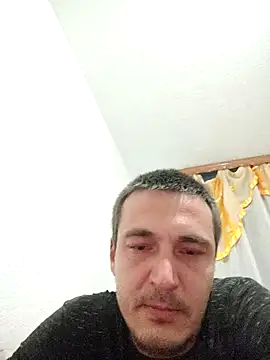 mayk18cm online show from 10-20-25, 07:36