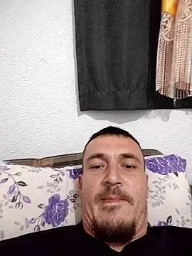 mayk18cm online show from 11-14-25, 09:40