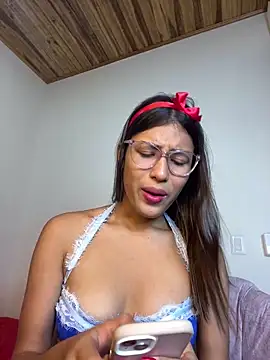 Valentinabaker online show from 02-12-25, 08:27