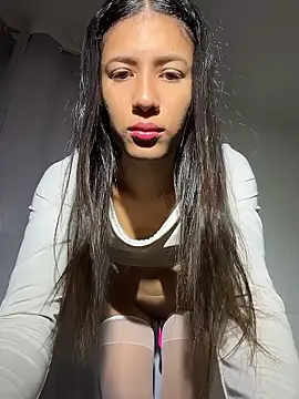 Valentinabaker online show from 01-07-26, 04:01