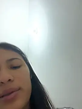 Valentinabaker online show from 11-07-25, 10:31