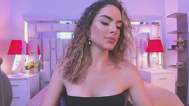 mariiahneedles online show from 02-06-26, 05:14