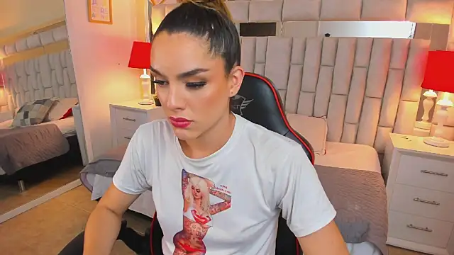 mariiahneedles online show from 02-21-25, 12:27