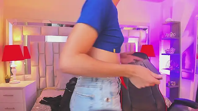 mariiahneedles online show from 03-12-25, 03:24