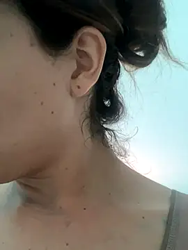 mariiahneedles online show from 09-09-25, 04:05