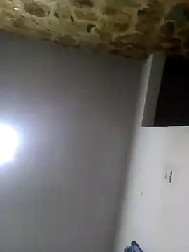 Snapshot of spicycouplex chatting on 10-12-25, 06:37 spicycouplex online show from 10-12-25, 06:37