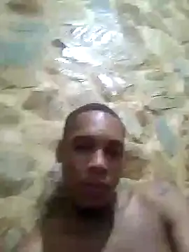 Snapshot of spicycouplex chatting on 09-12-25, 07:19 spicycouplex online show from 09-12-25, 07:19