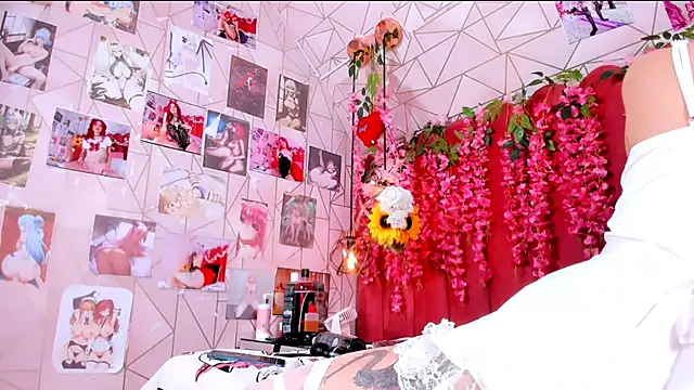 Snapshot of Alicebenett chatting on 03-14-25, 03:25 Alicebenett online show from 03-14-25, 03:25