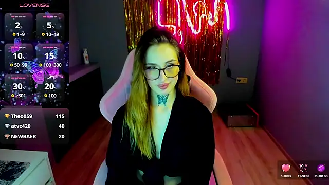 Snapshot of your_tora chatting on 03-08-25, 04:23 your tora online show from 03-08-25, 04:23