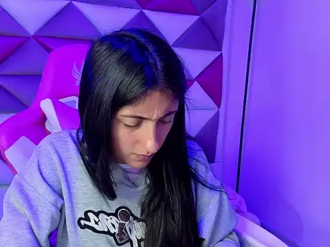 Cameron cutte online show from 02-18-26, 03:37