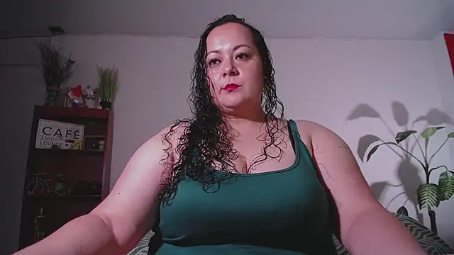 Aleia Taylor online show from 05-26-26, 06:22