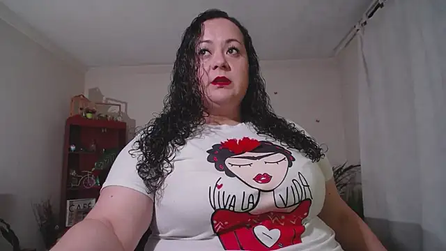 Snapshot of Aleia_Taylor chatting on 12-03-25, 02:56 Aleia Taylor online show from 12-03-25, 02:56