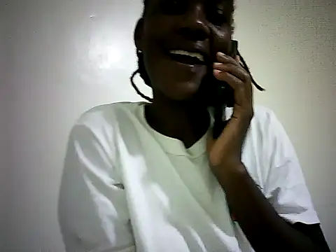 Snapshot of Pierra77 chatting on 10-02-25, 04:38 Pierra77 online show from 10-02-25, 04:38