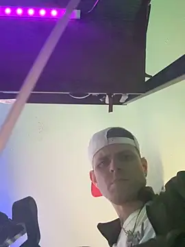 traejddd online show from 04-06-26, 06:53