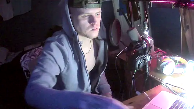 traejddd online show from 03-21-26, 03:30