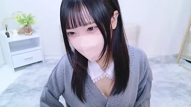 Snapshot of Suzu_ch_xx chatting on 02-16-25, 02:00 Suzu ch xx online show from 02-16-25, 02:00