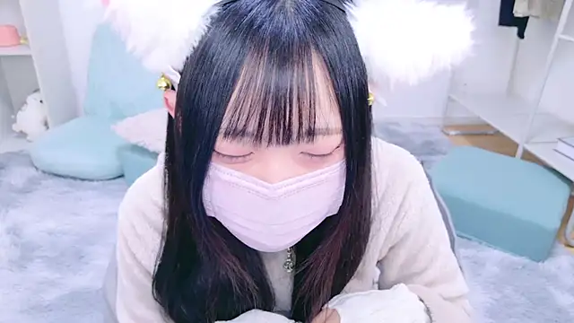 Snapshot of Suzu_ch_xx chatting on 01-11-25, 06:44 Suzu ch xx online show from 01-11-25, 06:44