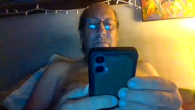 hornyrich69 online show from 07-10-26, 04:12