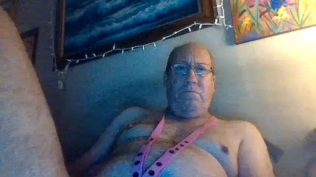 Snapshot of hornyrich69 chatting on 02-01-26, 07:39 hornyrich69 online show from 02-01-26, 07:39