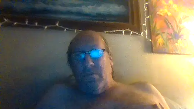 Snapshot of hornyrich69 chatting on 01-13-25, 03:34 hornyrich69 online show from 01-13-25, 03:34