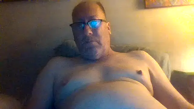 Snapshot of hornyrich69 chatting on 03-07-25, 09:51 hornyrich69 online show from 03-07-25, 09:51
