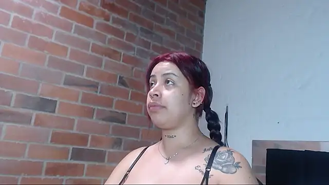 salome  hills1 online show from 02-24-25, 07:52