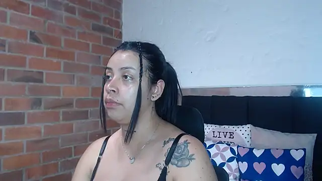 Snapshot of salome__hills1 chatting on 02-11-26, 07:14 salome hills1 online show from 02-11-26, 07:14