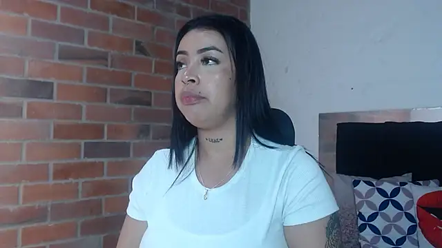 Snapshot of salome__hills1 chatting on 03-12-26, 04:33 salome hills1 online show from 03-12-26, 04:33