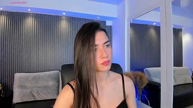Emmaa Robertss online show from 09-20-25, 12:21