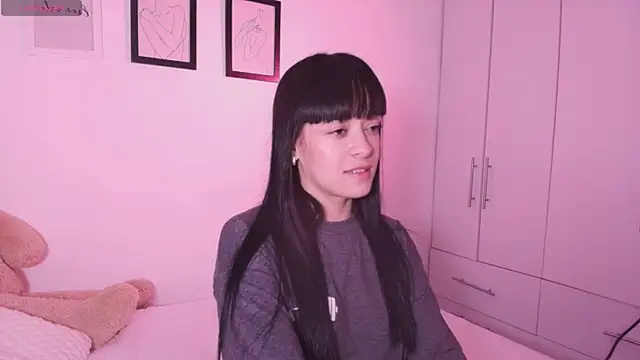 DannaHyde online show from 11-24-25, 06:08