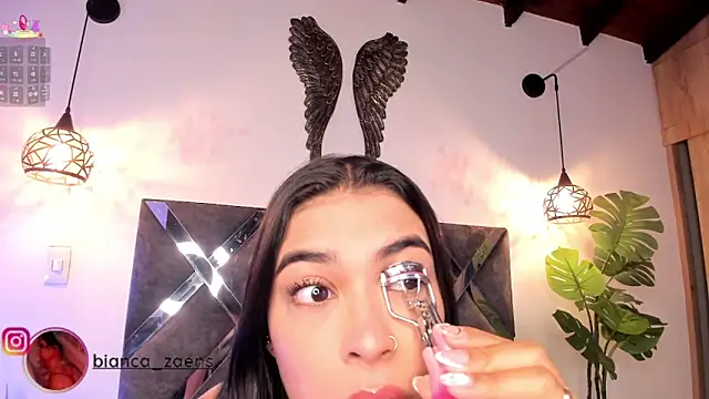 Snapshot of Bianca_zaens2 chatting on 02-05-26, 11:50 Bianca zaens2 online show from 02-05-26, 11:50