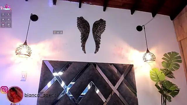 Snapshot of Bianca_zaens2 chatting on 02-07-26, 10:45 Bianca zaens2 online show from 02-07-26, 10:45