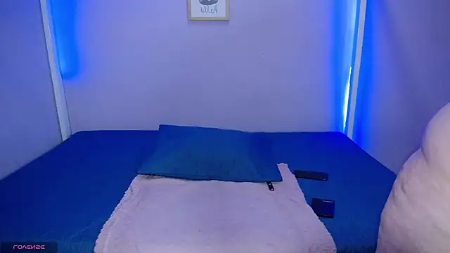 ari rossee online show from 10-28-25, 06:29