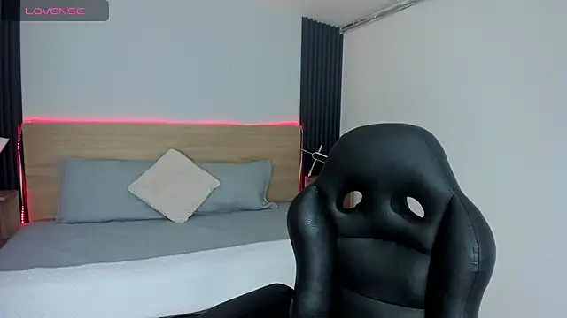 Chiqui milk  online show from 12-02-25, 06:53