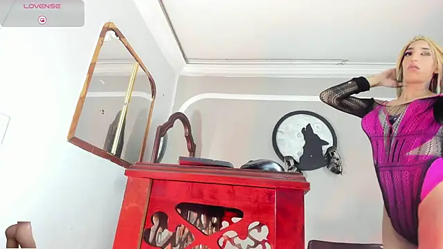 Jimena Grey online show from 11-20-25, 06:03