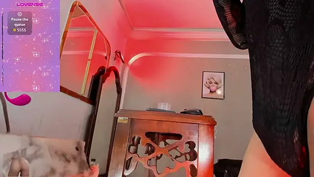 Jimena Grey online show from 02-15-26, 05:34