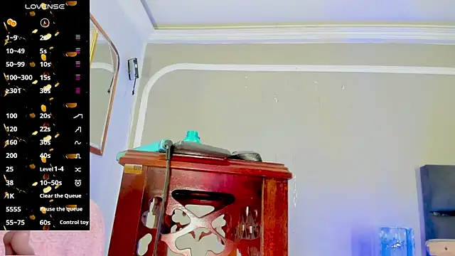 Jimena Grey online show from 04-06-26, 11:06