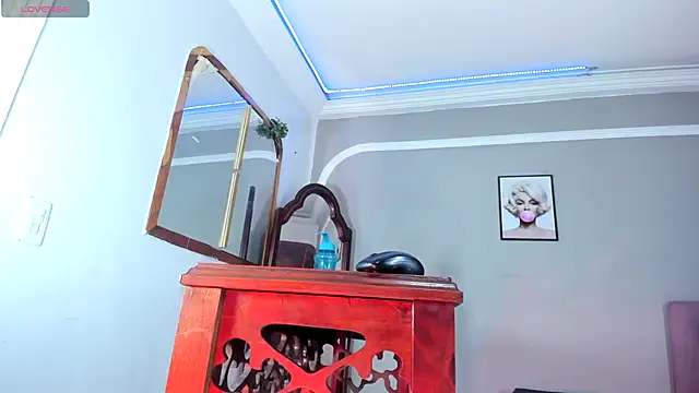 Jimena Grey online show from 10-23-25, 01:48