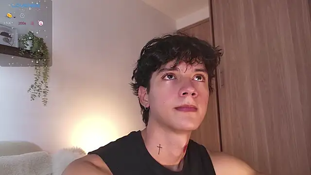 Snapshot of badboy_one_ chatting on 09-12-25, 08:41 badboy one  online show from 09-12-25, 08:41