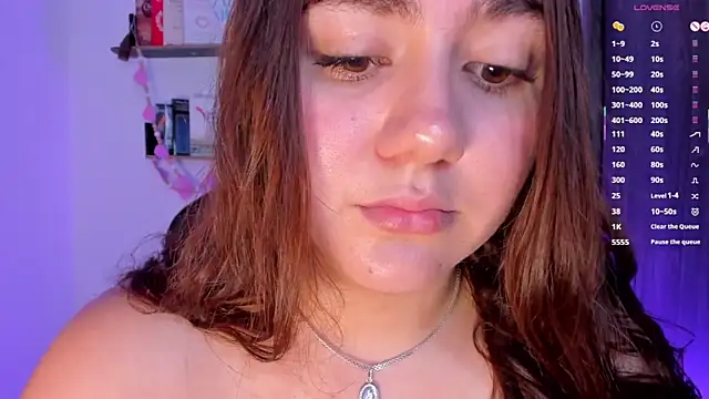 Snapshot of isarhodes_ chatting on 10-14-25, 10:31 isarhodes  online show from 10-14-25, 10:31