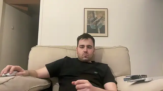 Horny00boy0 online show from 04-11-26, 09:51