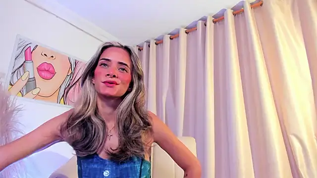 SkiinnyAna online show from 02-13-26, 07:36