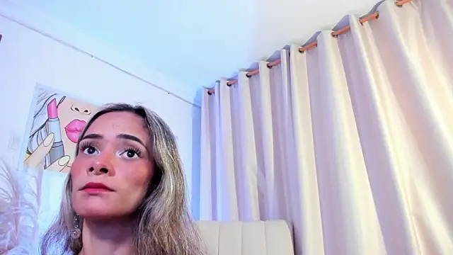 SkiinnyAna online show from 03-16-26, 07:38