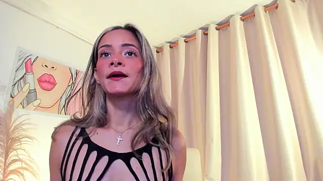 SkiinnyAna online show from 02-26-26, 07:36