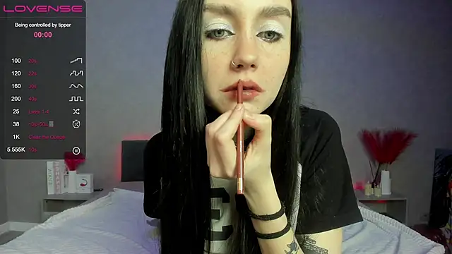 SophiaRyder online show from 03-13-25, 07:06