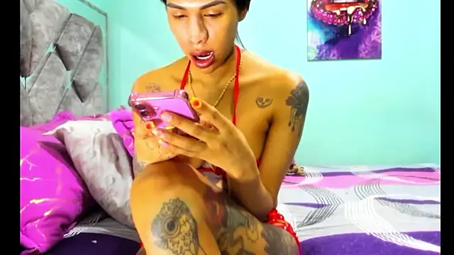 Evilmichellts1 online show from 01-07-26, 05:07