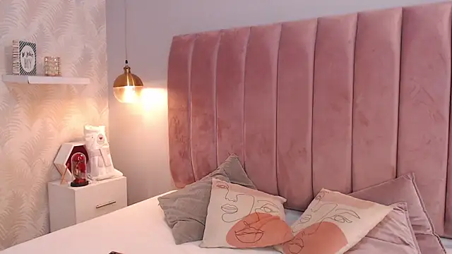 LeenaBrown online show from 03-17-26, 12:41