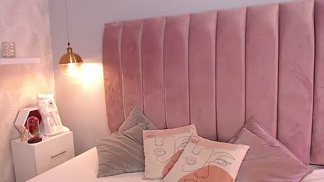 LeenaBrown online show from 03-10-26, 12:42